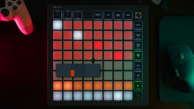 Im Note-Modus passen sich die unteren vier Reihen an das geladene Instrument an.