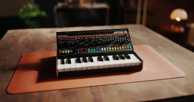 a slider or a knob for every parameter that matters right under your fingers.